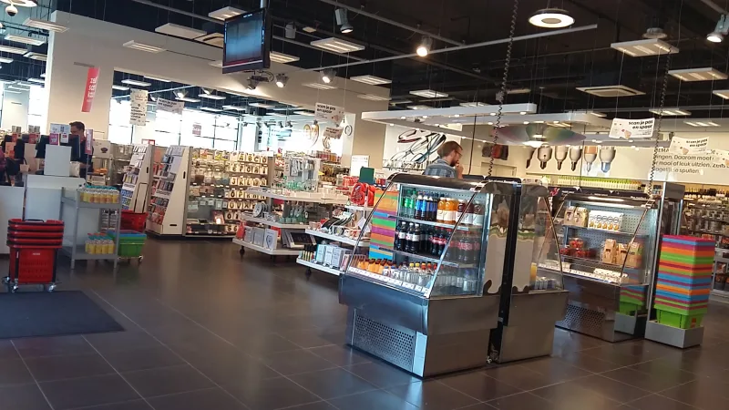 HEMA Amsterdam NDSM-straat — foto 3