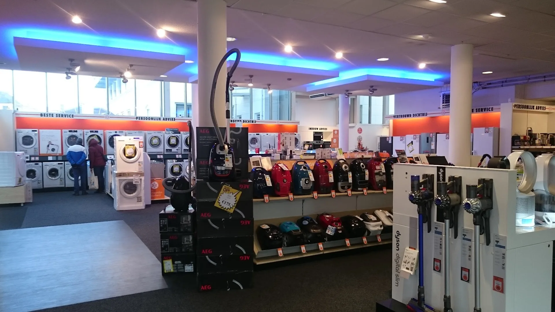 Expert Heerenveen — foto 10