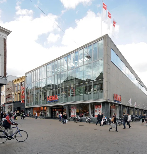 HEMA Amsterdam Oostpoort — foto 2